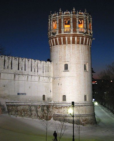Угловая Чеботарная башня. Фото 2003г.